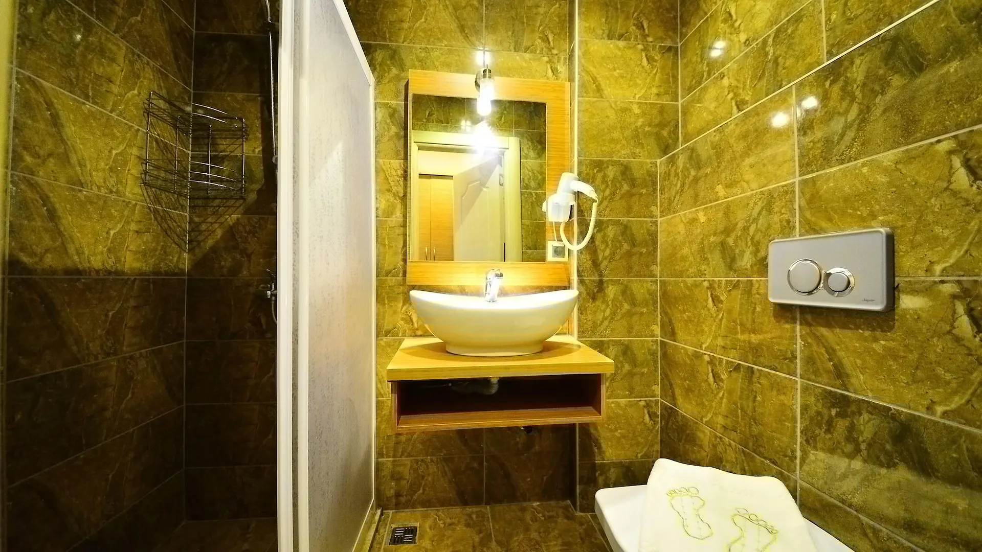 Poseidon Club Hotel Ölüdeniz 2*,